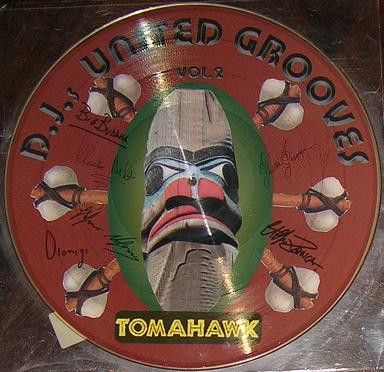 DJ's United Grooves Vol. 2 (Tomahawk Disc) (Sushi Disc) (Kyro Disc)